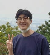 Moon-Jung Yong